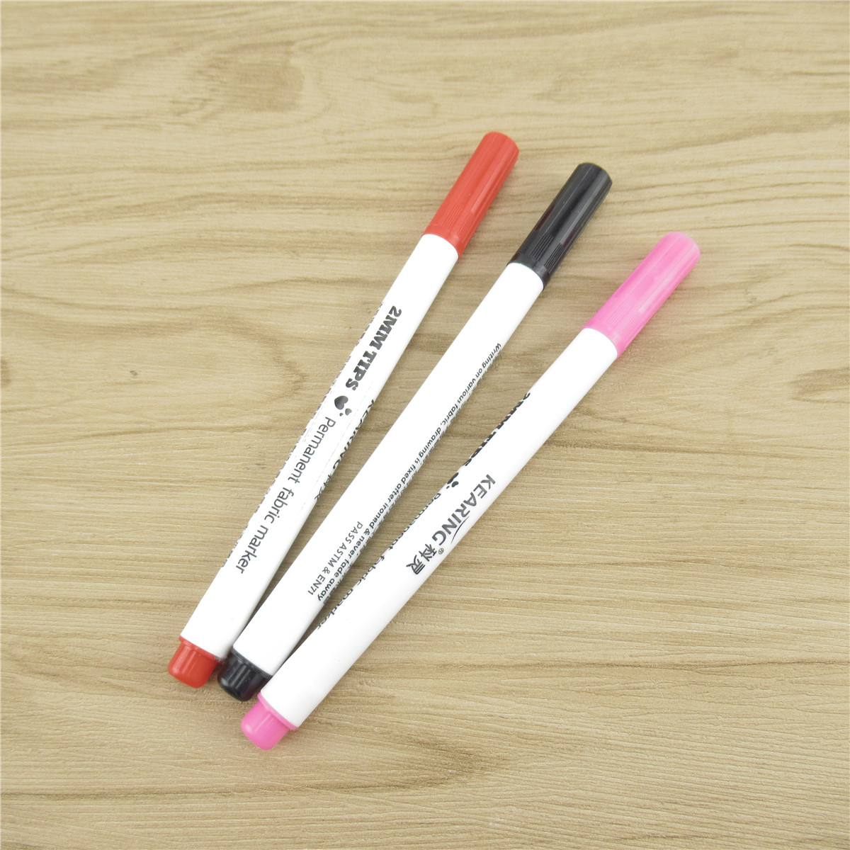 Washable Fabric Marker Pen For T-shirts/shoes/caps/tote Bags